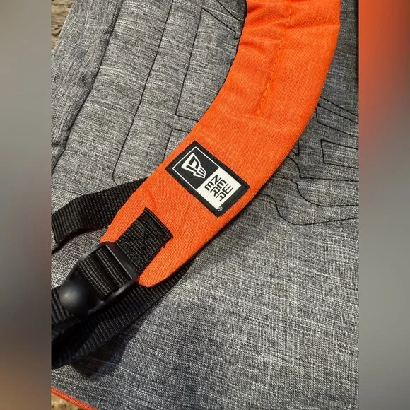 New Era San Francisco Giants Cram Action Backpack MLB Baseball Team Laptop Slot - Picture 9 of 11